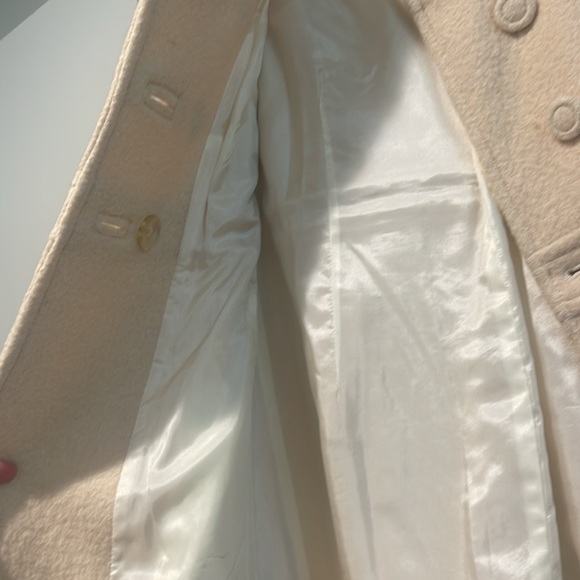 Fall coat - Picture 4 of 6